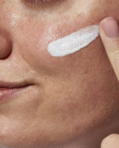 Hydrating Sheer Sunscreen Broad Spectrum SPF 30 for Face &amp; Body